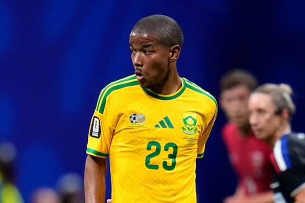 Dünya Kupası'nda forma giyen Güney Afrikalı futbolcu Jayden Adams hayatını kaybetti