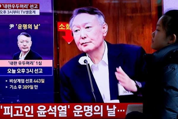 Güney Kore'de eski Devlet Başkanı Yoon Suk Yeol'e siyasi finansman davasında 2 yıl hapis