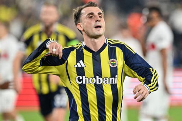Fenerbahçeli futbolcu Kerem Aktürkoğlu baba oldu