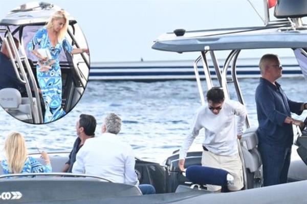 Metin Şen, sevgilisi Pınar Aydın ile Bodrum tatiline çıktı
