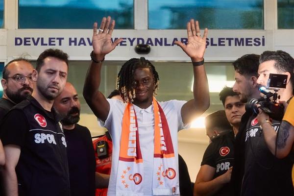 Galatasaray ilk transferi Ugochukwu İstanbul'da