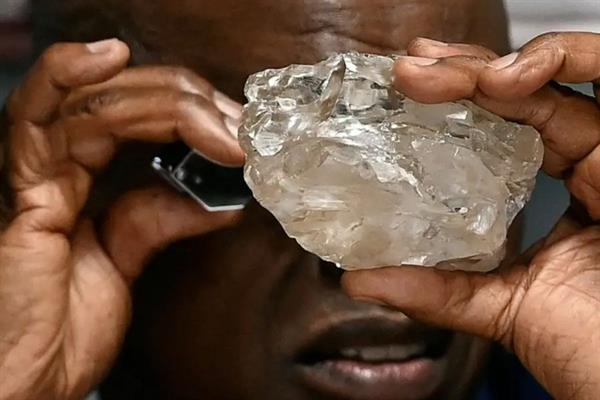 Botsvana'da 1305 karatlık elmas çıkarıldı