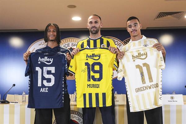 Fenerbahçe'den yeni transferler Greenwood, Ake ve Muric için imza töreni