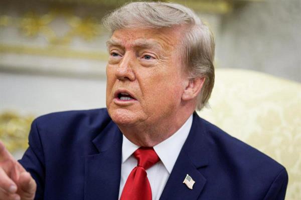 Donald Trump, Rusya yaptırımlarına İran'ın da eklenmesini istedi