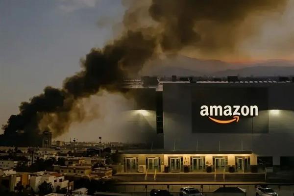 İran, ABD'li teknoloji şirketi Amazon'un veri merkezini vurduğunu açıkladı