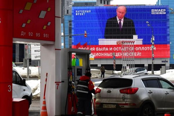 Rusya'da benzin ihracatı yasağı yıl sonuna kadar uzatılacak