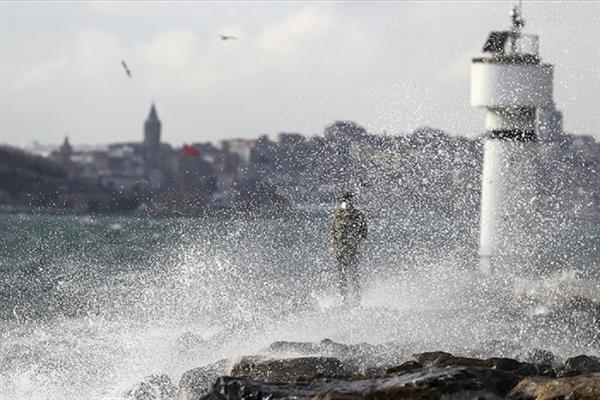 Marmara ve Ege Denizi için fırtına uyarısında bulunuldu