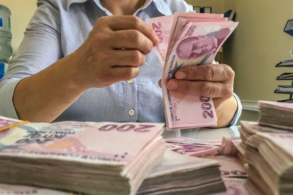 Sözleşmeli personelin eksik prim günlerini tamamlaması gündemde