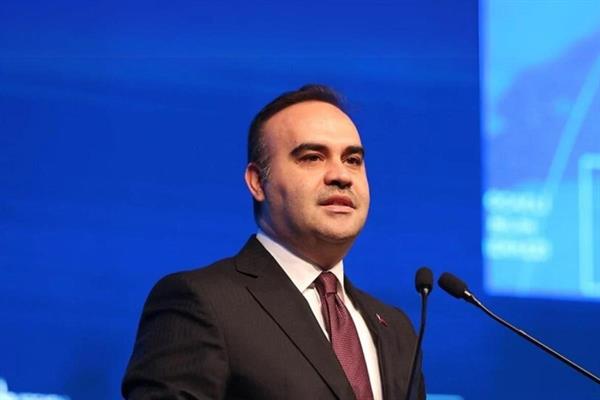 Sanayi ve Teknoloji Bakanı Mehmet Fatih Kacır açıkladı; imalat sanayisi için yeni kredi paketi geliyor