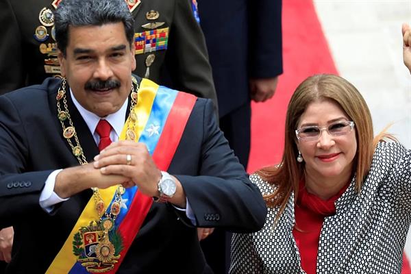 Maduro'nun eşinin avukatları 'sağlık sorunlarını' gerekçe göstererek ev hapsi talep etti