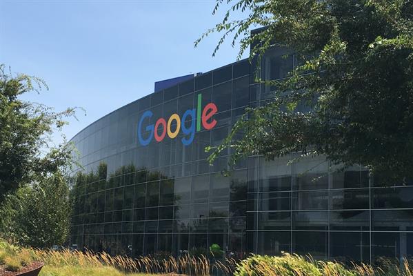 Konum verileri Google'ın başını yaktı, 400 milyon euroluk ceza
